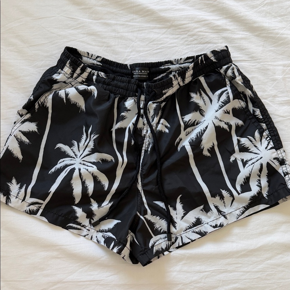 Zara Man Palm Tree Swim Shorts Men size M